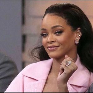 Meet your Posher, Karina